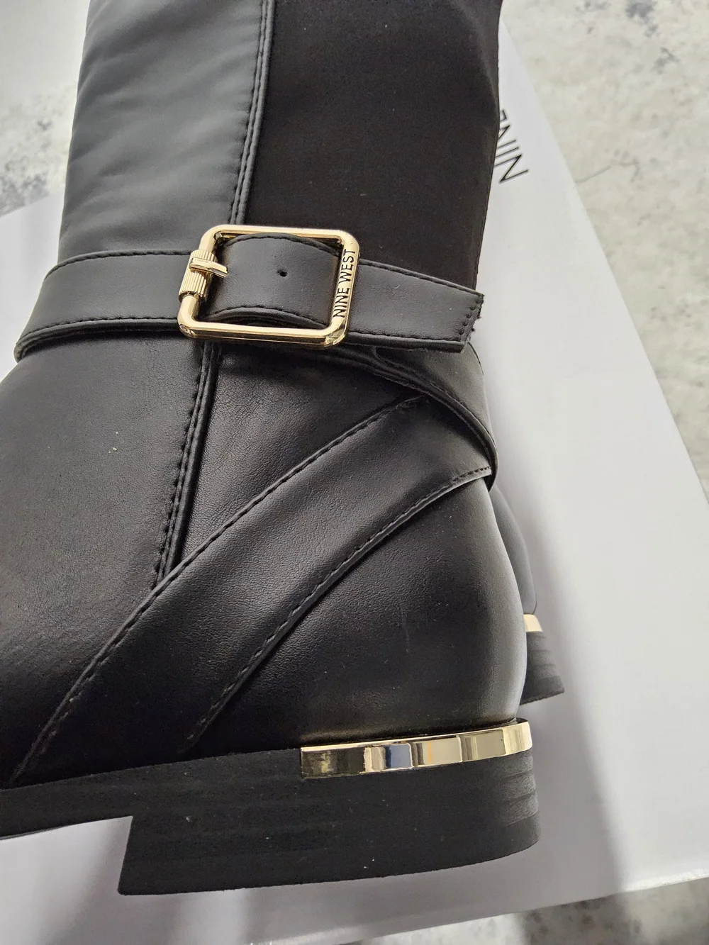 Customer Return Nine West Size 7.5 Women's Black Over-the-Knee Boots